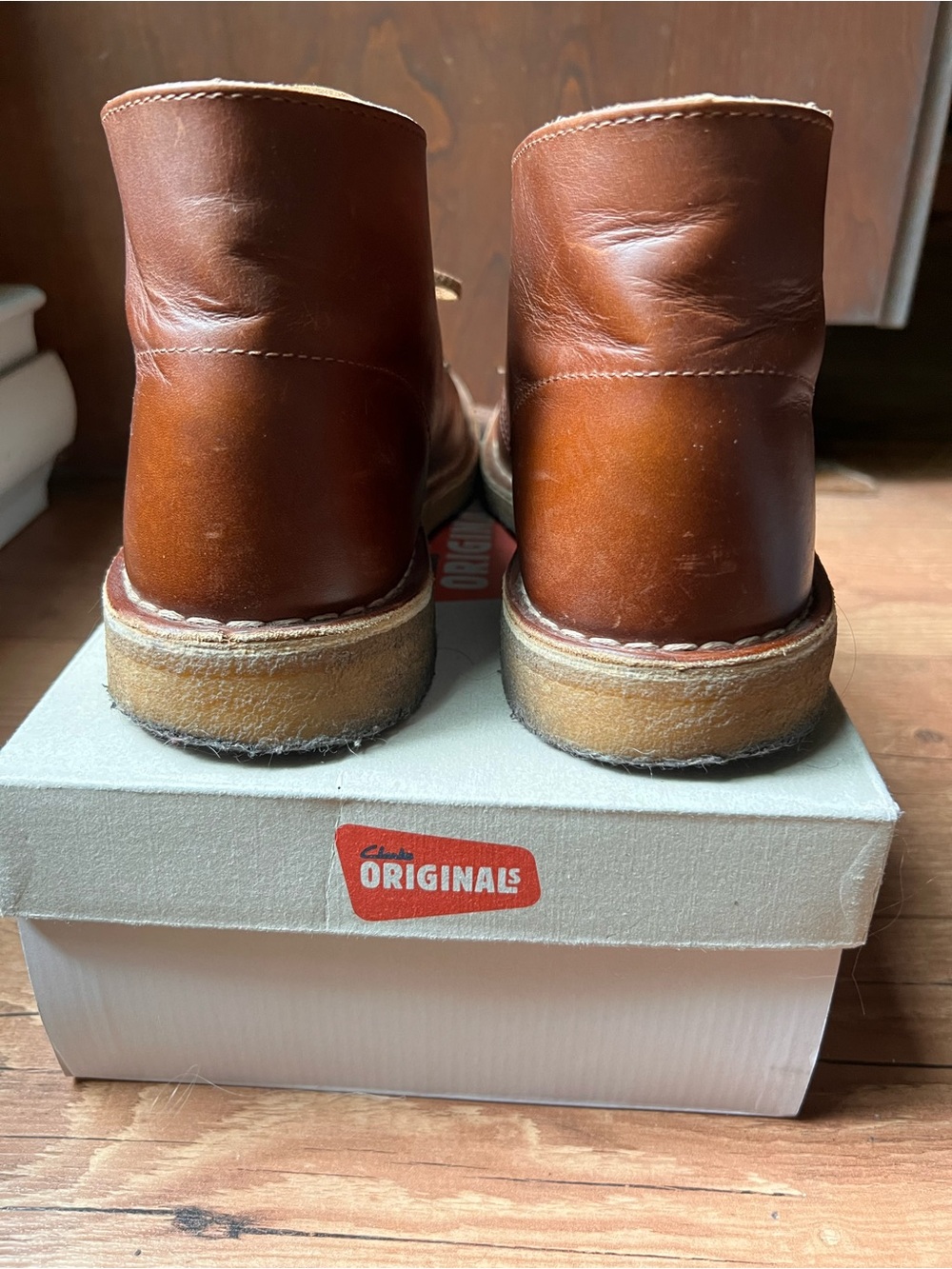 Clarks Originals Desert Boots in Beeswax leather - Picture 5 of 8